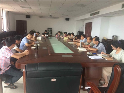 行政一支部組織開展專題學(xué)習(xí)討論會
