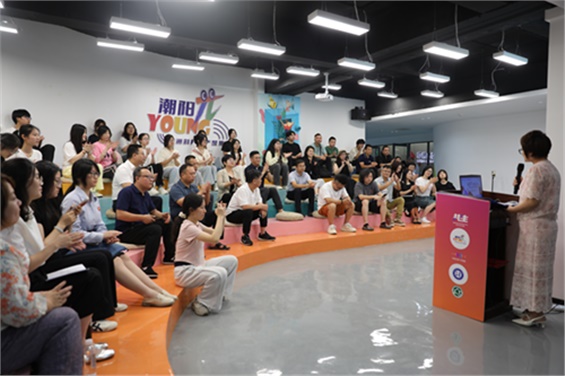 學(xué)院建筑裝飾系師生設(shè)計(jì)作品亮相株洲“潮陽(yáng) π” 創(chuàng)意設(shè)計(jì)周